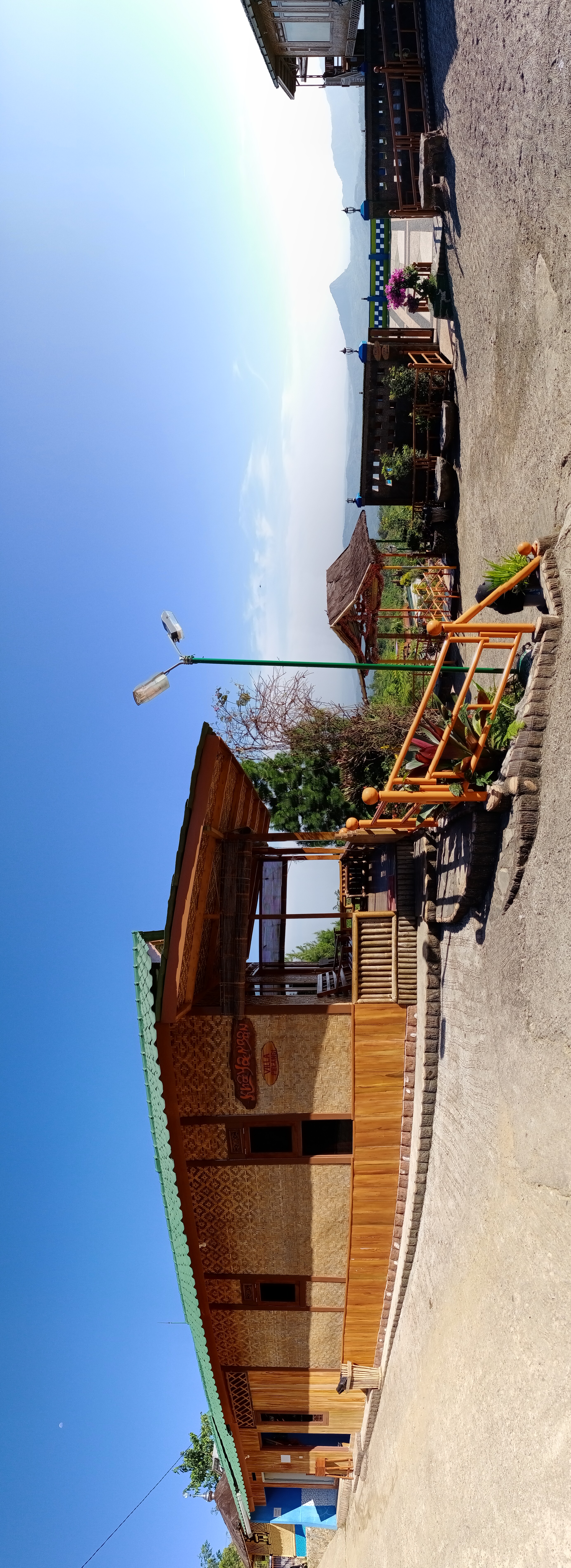 villa khayangan